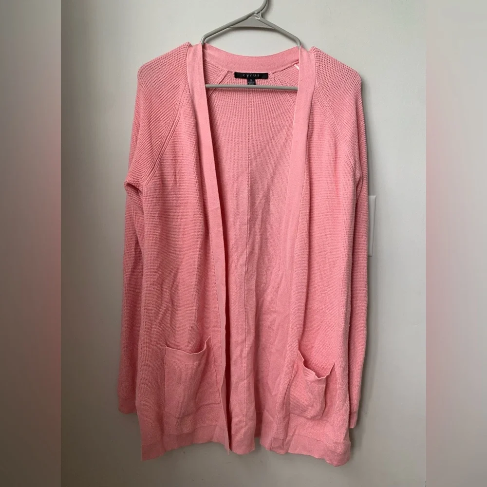 CYRUS Women’s Salmon Pink Rayon Nylon Long Sleeve Open Front Cardigan Sweater